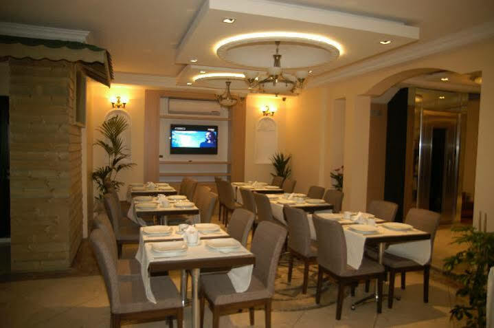 Hotel Bulvar Istanbul Bagian luar foto