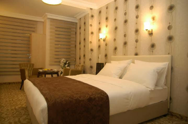 Hotel Bulvar Istanbul Bagian luar foto