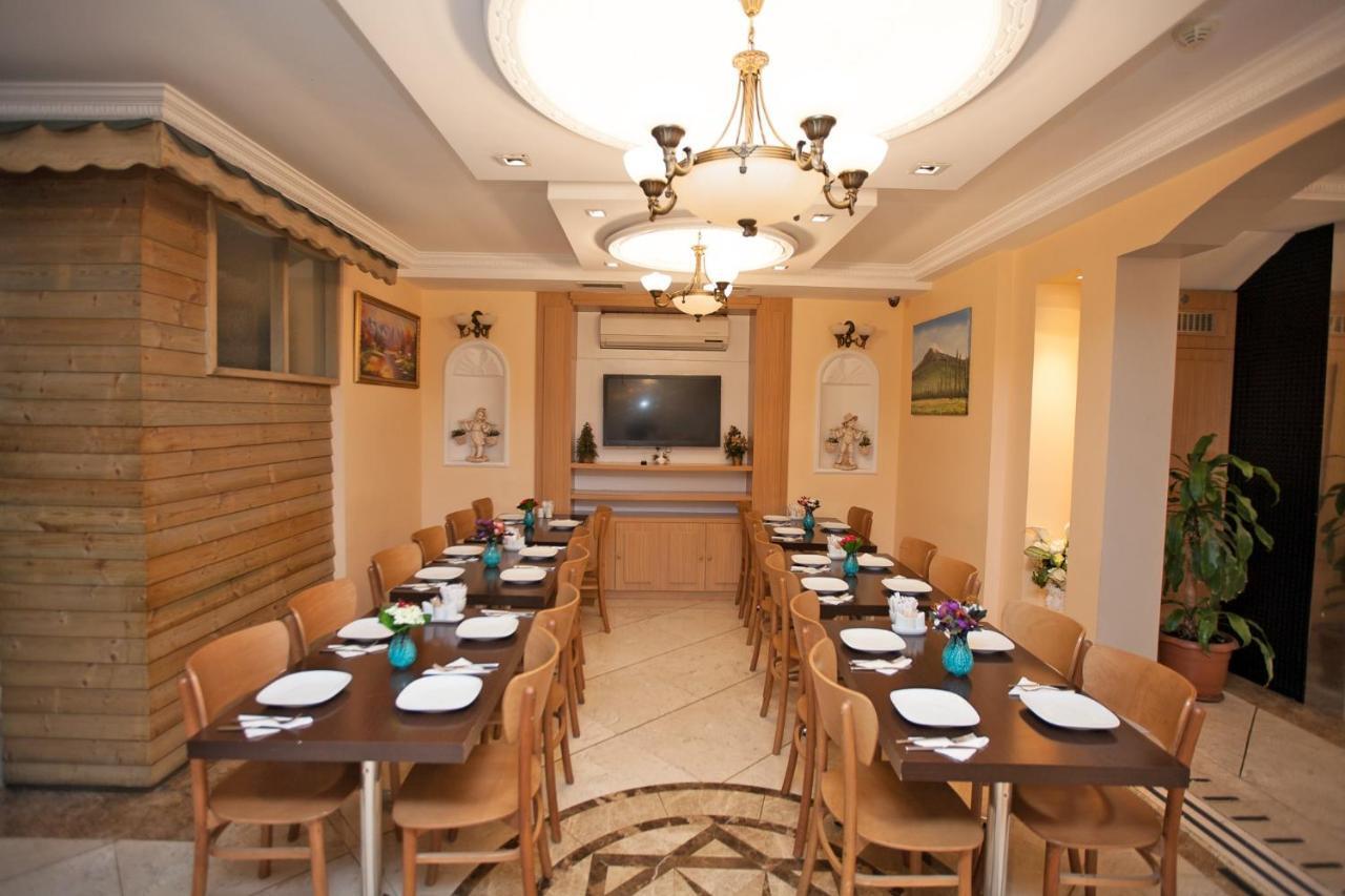 Hotel Bulvar Istanbul Bagian luar foto